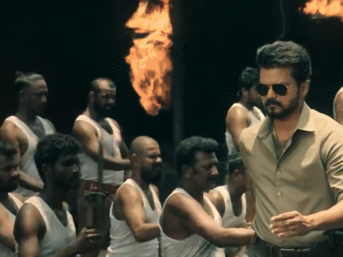 थलापति विजय की ‘जन नायकन’ की रिलीज पर अस्थायी रोक:CBFC की चुनौती के बाद मद्रास हाईकोर्ट ने 21 जनवरी तक रिलीज पर रोक लगाई