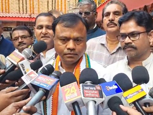 पहली बार CM बिलासपुर में ध्वजारोहण करेंगे..कांग्रेस ने ली चुटकी:बैज बोले- भाजपा में बिलासपुर में सबसे ज्यादा गुटबाजी, बैलेंसिंग करने बना प्रोग्राम