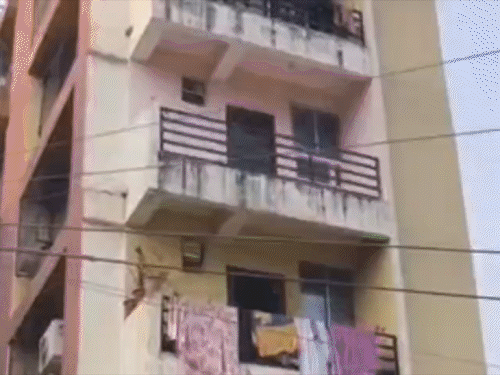 डीएसपी के फ्लैट में काम करने वाली महिला की मौत:5वीं फ्लोर से गिरकर गई जान, लिफ्ट में खराबी की वजह से हादसा