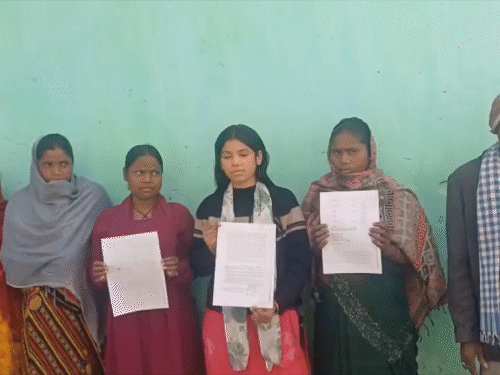 गयाजी में खौफ में 25 लोगों ने अपना घर छोड़ा:जान से मारने की धमकी देने का लगाया आरोप, गोली मारकर युवक की हुई थी हत्या