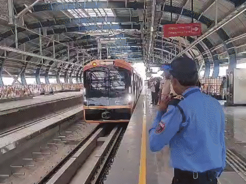 पटना-मेट्रो के 2 नए स्टेशन की हुई EIG इंस्पेक्शन:दिल्ली की टीम ने खेमनीचक से मलाही पकड़ी तक की जांच, इलेक्ट्रिकल सुरक्षा का किया परीक्षण