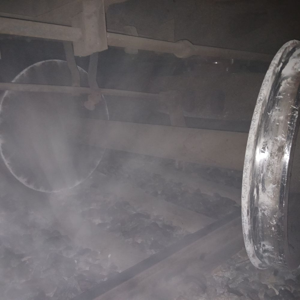 बदायूं में मालगाड़ी पटरी से उतरी:एक बोगी ट्रैक से हटी, बरेली-कासगंज रेलमार्ग बाधित