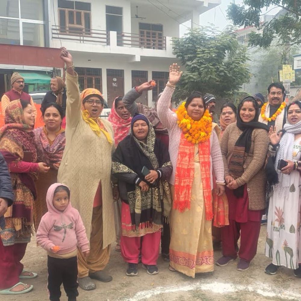 जानकीपुरम द्वितीय वार्ड में विकास कार्यों का शिलान्यास:पार्षद राजकुमारी मौर्या ने सड़क, पार्कों के सौंदर्यीकरण की शुरुआत की