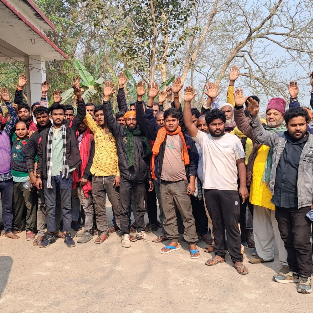 अररिया में ऑटो चालकों की बढ़ी मुश्किलें:NH-SH पर प्रतिबंध से परेशानी, संघ ने स्टैंड की मांग की