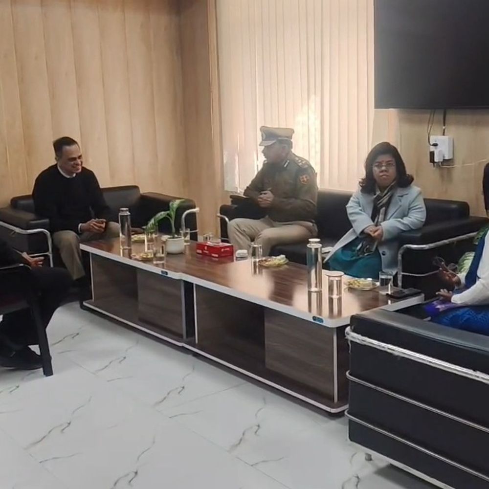 मुख्य सचिव वी.श्रीनिवास ने कोटपूतली में की बैठक:अधिकारियों के साथ विकास और ऊर्जा योजनाओं पर की चर्चा