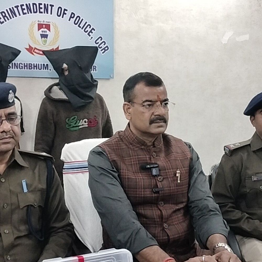 जमशेदपुर के कदमा में दो अपराधी गिरफ्तार:बड़ी वारदात की थी तैयारी, हथियार और जिंदा कारतूस बरामद