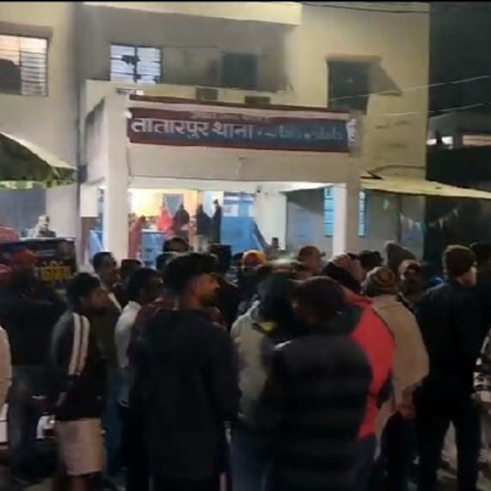 भागलपुर में काली मंदिर की जमीन पर कब्जे का प्रयास:सैकड़ों ग्रामीणों ने किया विरोध, पुलिस ने पहुंचकर रूकवाया निर्माण