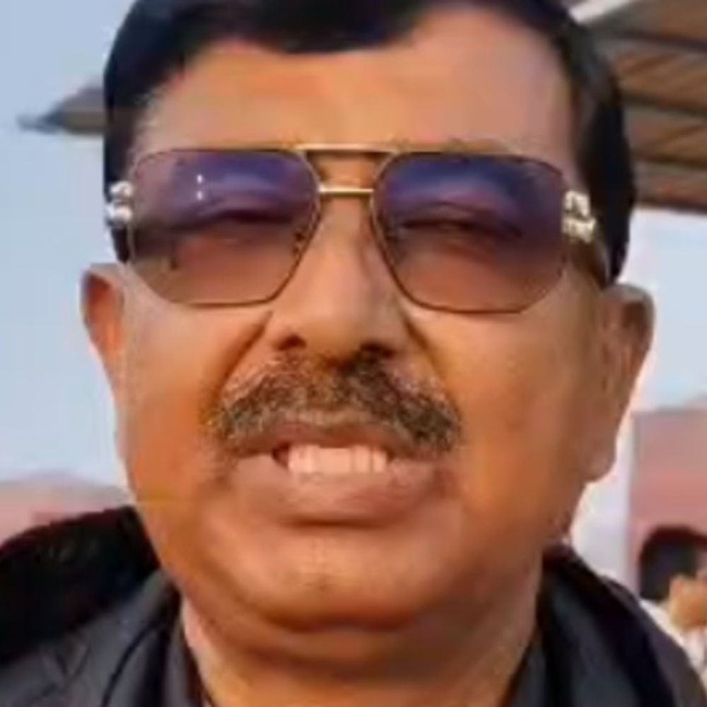 जमुई में ठंड बढ़ी, स्कूलों के समय में बदलाव:डीएम बोले शैक्षणिक गतिविधियां 3 बजे के बाद प्रतिबंधित