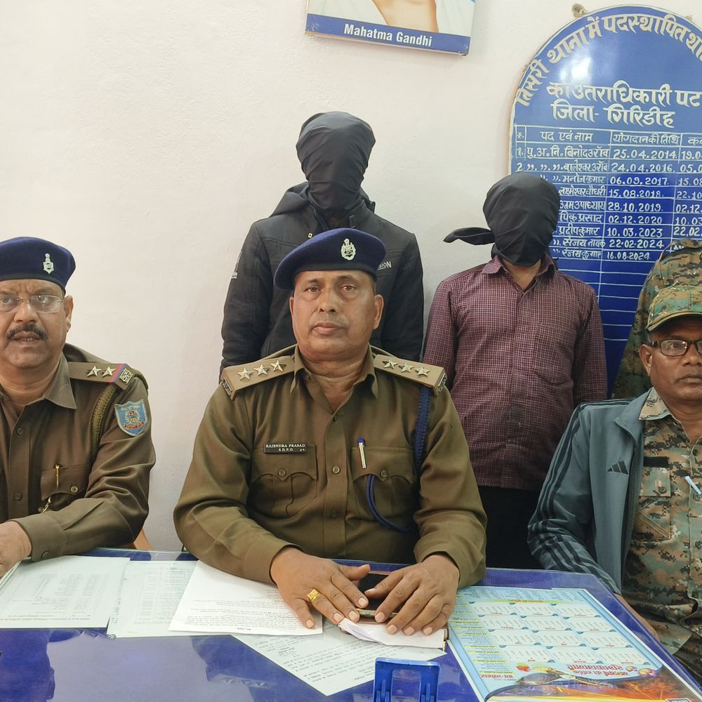 गिरिडीह से अपहृत दो नाबालिग सहेलियां बरामद:रेप के बाद धनबाद में छोड़ भाग रहे ट्रक ड्राइवर व खलासी गिरफ्तार, पोक्सो में मामला दर्ज