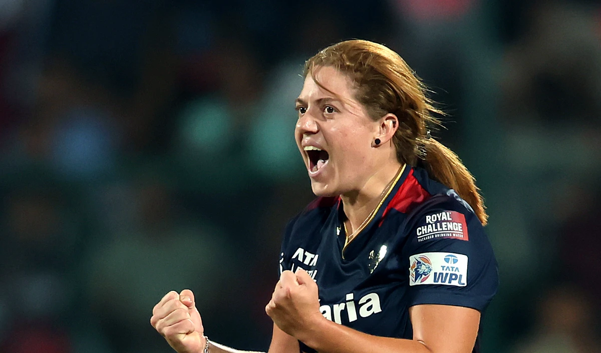 De Klerk की शानदार गेंदबाजी से आरसीबी ने यूपी वॉरियर्स को आठ विकेट पर 143 रन पर रोका