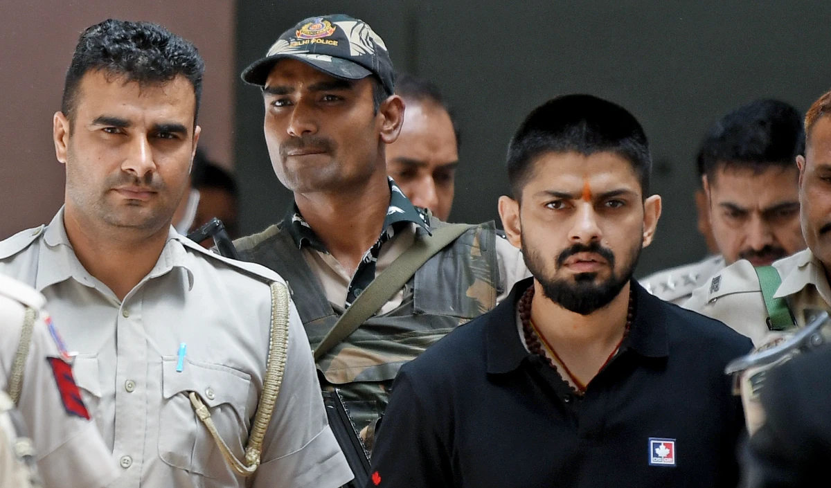 Delhi Gym Firing | दिल्ली के जिम में अज्ञात हमलावरों ने की फायरिंग, Lawrence Bishnoi Gang ने ली जिम्मेदारी