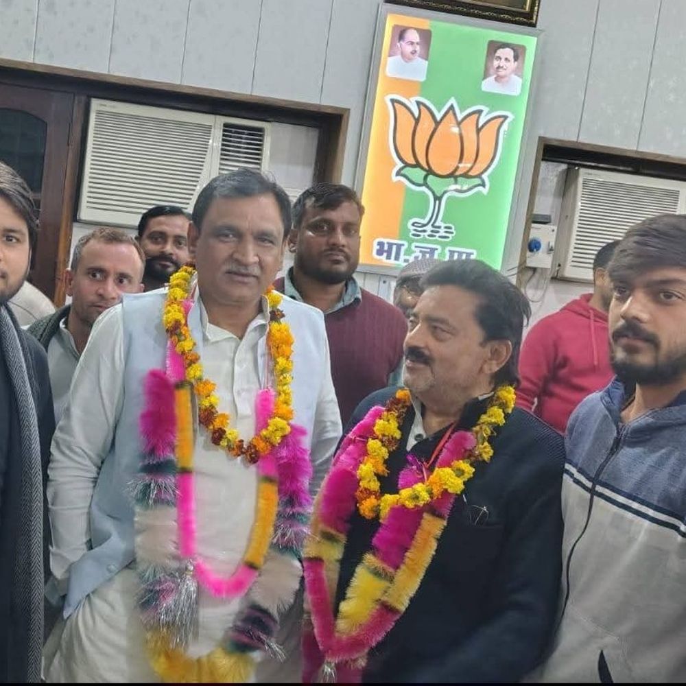 संभल के कोऑपरेटिव बैंक गुन्नौर शाखा पर भाजपा काबिज:सपा प्रत्याशियों के पर्चे खारिज, 5 कोऑपरेटिव बैंक पर भाजपा का कब्जा