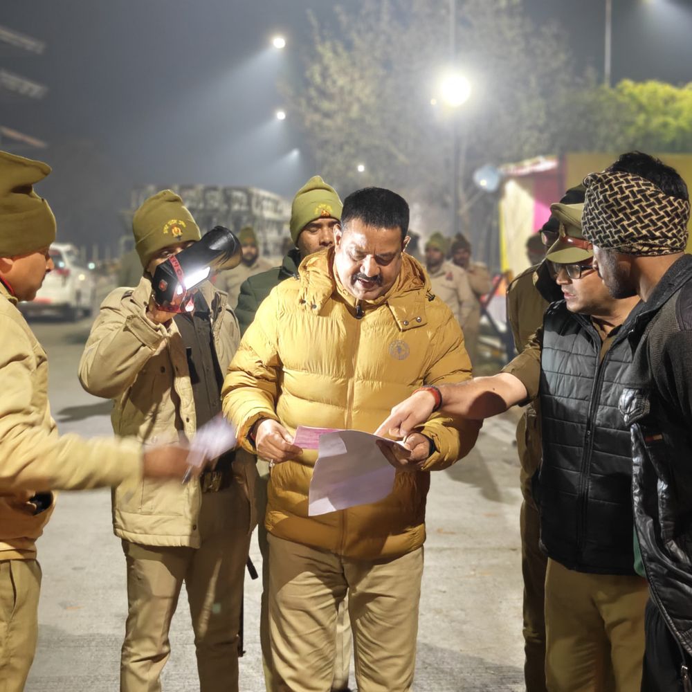 कौशांबी SP ने मौनी अमावस्या सुरक्षा का जायजा लिया:माघ मेला को लेकर प्रयागराज की ओर भारी वाहनों पर रोक के निर्देश