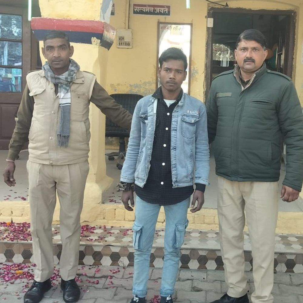 संभल में टॉय गन से रंगदारी मांगने वाला गिरफ्तार:पेट्रोल पंप मालिक को धमकाने के आरोप में भेजा जेल