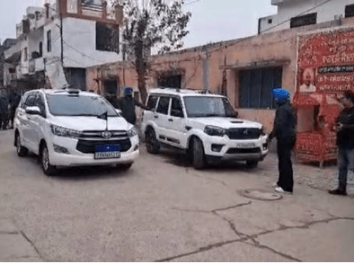 बटाला पुलिस ने नशे के खिलाफ चलाया अभियान:200 से ज्यादा पुलिसकर्मी तैनात; 50 किलो हेरोइन जब्त; 500 तस्कर पकड़े