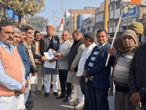 एनएसयूआई अध्यक्ष वरुण चौधरी की गिरफ्तारी की निंदा:सुनील कृष्ण बोले- पुलिस की यह कार्यवाही लोकतंत्र और संविधान पर सीधा हमला