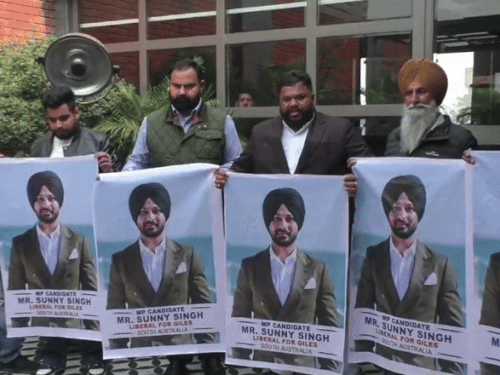 लुधियाना के सन्नी को ऑस्ट्रेलिया में MP टिकट:पढ़ाई करने गए, टैक्सी-ट्रैक्टर चलाए, घोड़ों के फार्म में काम किया; 2 बार काउंसलर बने