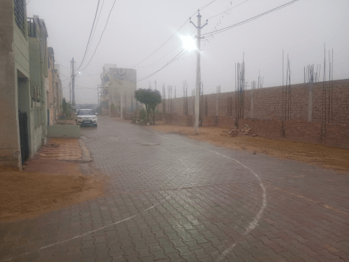 हनुमानगढ़ में मावठ की पहली फुहार:हल्की बारिश से रबी फसलों को फायदा, तापमान में गिरावट