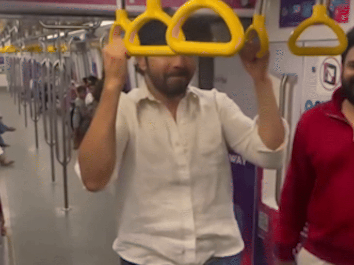 मेट्रो विवाद पर वरुण धवन की टीम की सफाई:कहा- कोई जुर्माना या दंड नहीं लगाया गया, हैंडल से लटकने पर मेट्रो एथॉरिटी ने दी थी चेतावनी