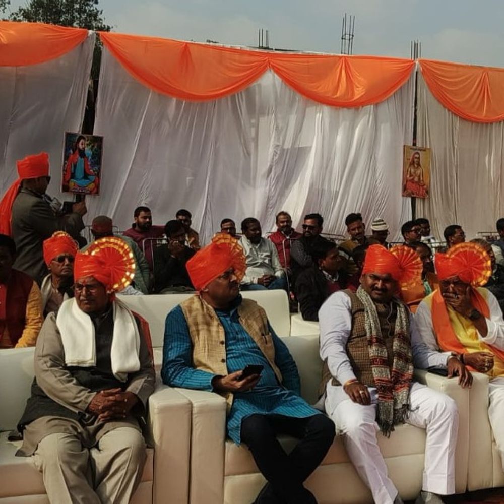 बहराइच में हिंदू सम्मेलन का आयोजन:वक्ताओं ने समाज को संगठित करने की अपील की, राष्ट्र के लिए संकल्प लिया