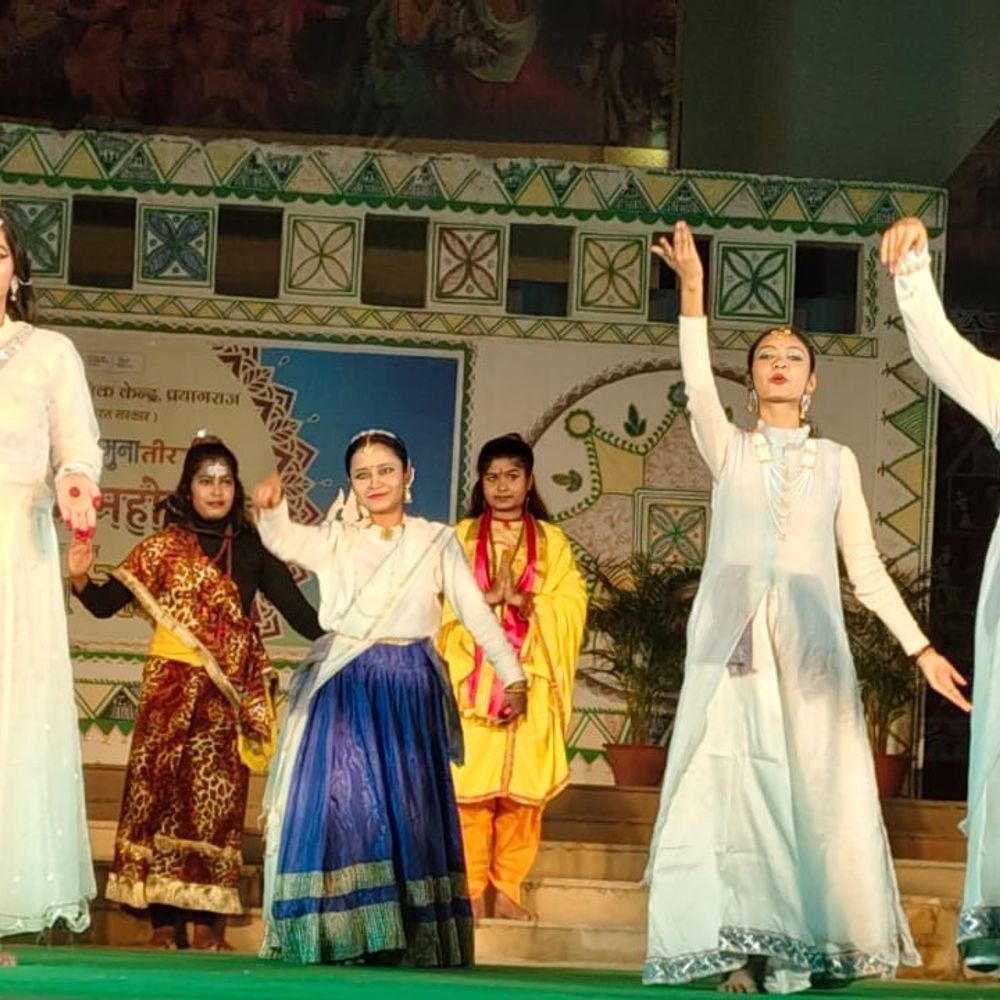 प्रयागराज शिल्प मेले में गंगा अवतरण नृत्य नाटिका:कलाकारों ने पौराणिक कथा को दी जीवंत प्रस्तुति