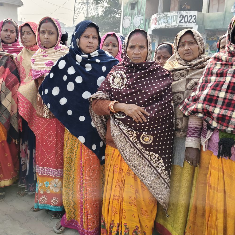 सफाई कर्मी बोले-नियमित रूप से नहीं मिल रहा वेतन:सहरसा नगर निगम में दो दिन की सांकेतिक हड़ताल, शहर में कचरे का अंबार