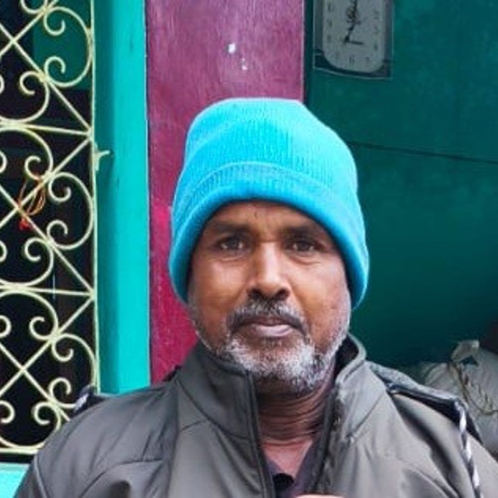 देवरिया में सड़क हादसे में किसान की मौत:खुखुंदू चौराहे पर बाइक की टक्कर से गंभीर रूप से हुआ था घायल