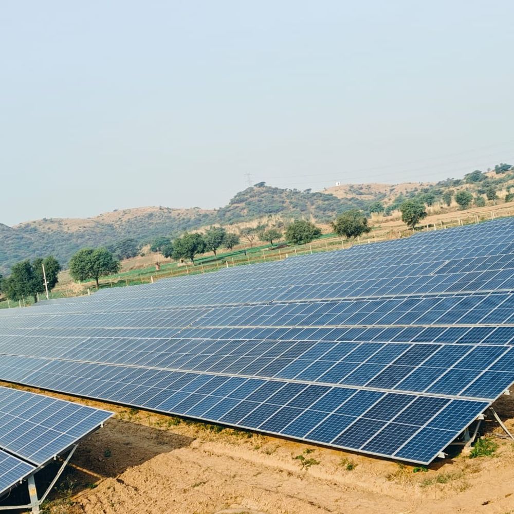 खैरथल-तिजारा में पीएम-कुसुम योजना किसानों के लिए वरदान:सौर ऊर्जा से हो रही सिंचाई, आय का अतिरिक्त स्रोत मिला