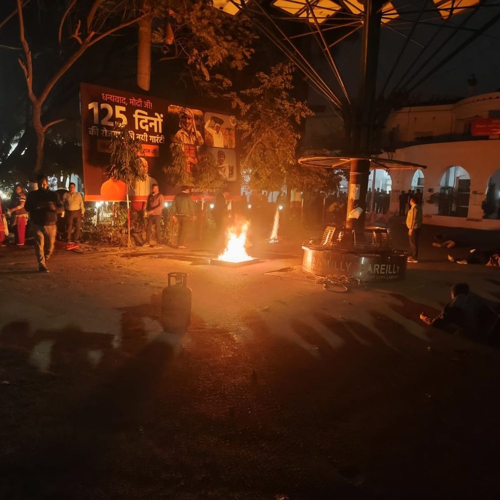 10 मिनट का अंधेरा, सुरक्षा की पूरी तैयारी:यूपी दिवस और नेताजी जयंती से पहले की तैयारी, मुख्य ब्लैकआउट मॉकड्रिल 23 जनवरी को