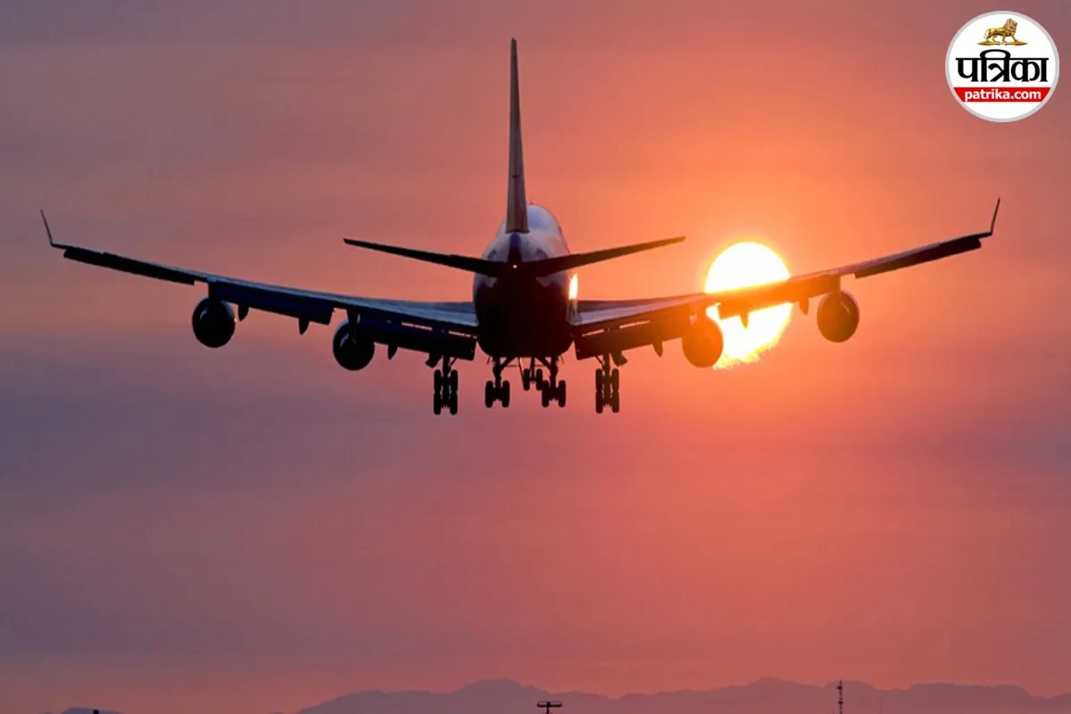 अमेरिका में बड़ा हादसा, उड़ान भरते वक्त इंटरनेशनल एयरपोर्ट पर दुर्घटनाग्रस्त हुआ विमान, हवाई सेवा ठप