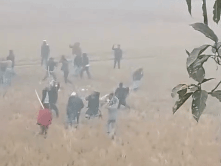 गौनाहा में भूमि विवाद लाठी-डंडे चलने का VIDEO VIRAL:12 लोग घायल, कई लोगों के सिर फूटे; सूचना पर पहुंची डॉयल 112