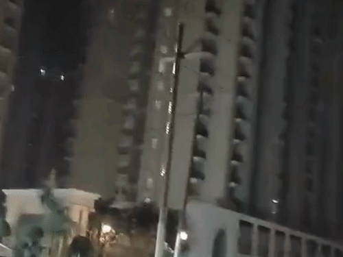 गाजियाबाद में कोहरे से राहत, ठिठुरन बढ़ी:9 किमी की गति से सर्द हवाएं, दिन में भी शीतलहर जैसा मौसम