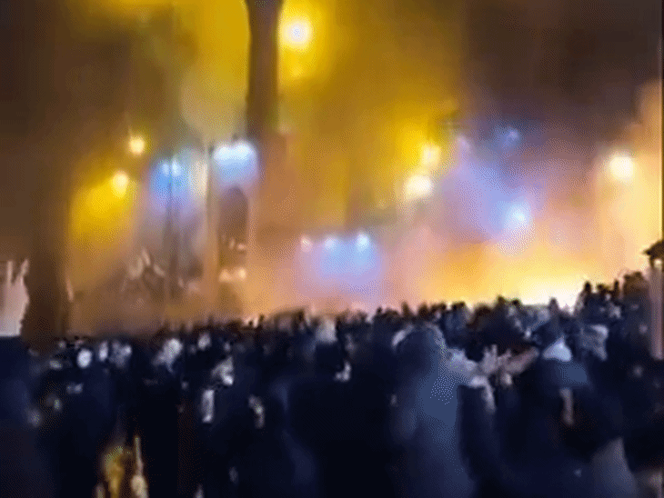 ईरान में हिंसक प्रदर्शन, 217 लोगों की मौत का दावा:सेना बोली- बच्चों को प्रदर्शन से दूर रखें, गोली लगे तो शिकायत मत करना