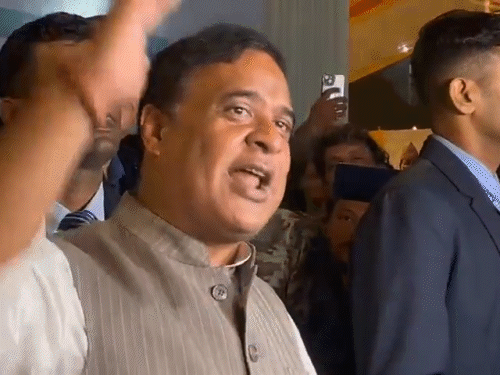 असम CM बोले-कांग्रेस को सिर्फ अवैध बांग्लादेशी प्रवासियों की चिंता:हजार राहुल गांधी-गौरव गोगई मेरी कुछ नहीं कर सकते, मिया मुसलमान मेरा गढ़ा शब्द नहीं