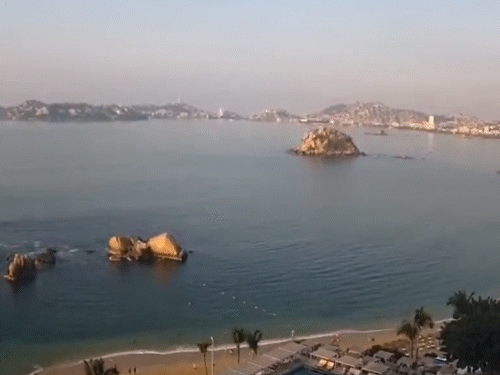 मेक्सिको में 6.5 तीव्रता का भूकंप:राष्ट्रपति शिनबाम प्रेस कॉन्फ्रेंस छोड़कर निकलीं; किसी के हताहत होने की खबर नहीं