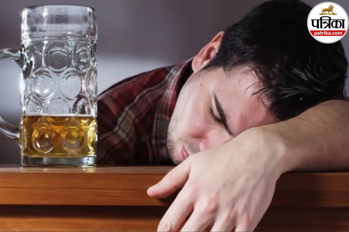 Hangover Kaise Utaren: मिनटों में उतरेगा हैंगओवर! डॉक्टर ने बताए तुरंत नशा उतारने के 5 उपाय