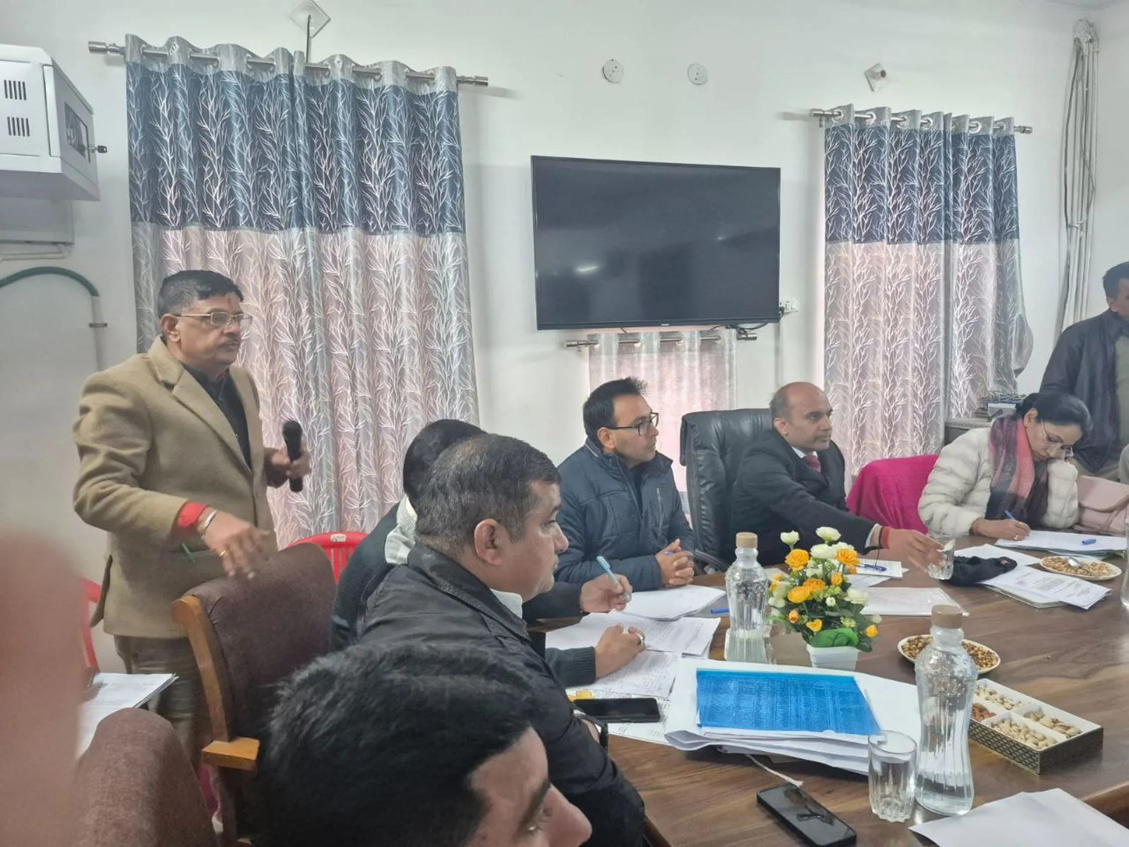 आधे-अधूरे पंजाब पैटर्न को लेकर बिफरे व्यापारी, बोले पूरी तरीके से लागू करो तो बने बात