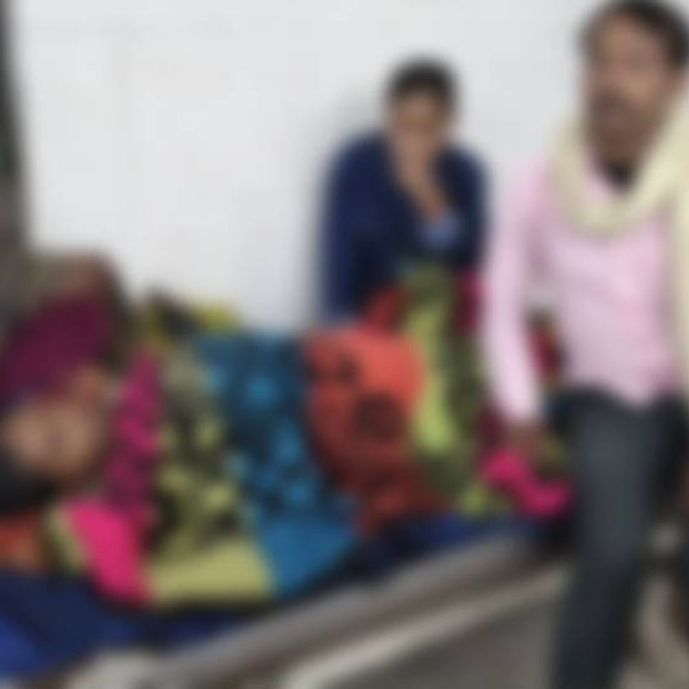 समस्तीपुर में स्कूल जा रही छात्रा से छेड़खानी:मां ने विरोध किया तो घर में घुसकर मारपीट की, कहा- शिकायत की तो बेटी को उठा लेंगे