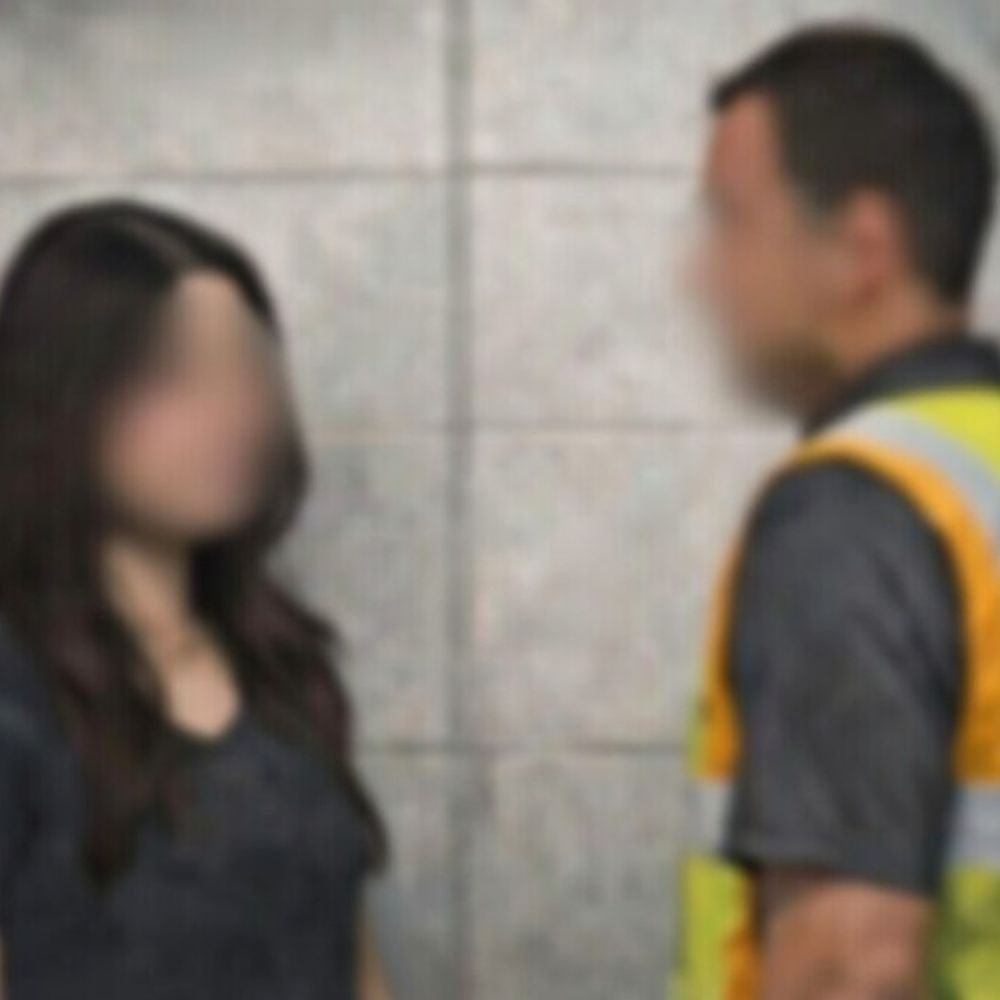 बेंगलुरु एयरपोर्ट पर साउथ कोरियन महिला से छेड़छाड़:चेकिंग के बहाने पुरुष टॉयलेट में ले जाकर छुआ, CCTV से पकड़ा गया