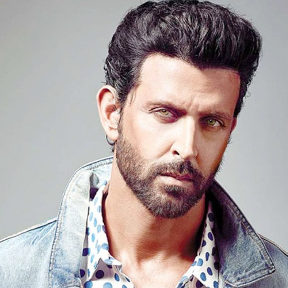 ऋतिक के बर्थडे पर संजय खान का स्पेशल पोस्ट:एक्स दामाद के लिए लिखा-मैं तुमसे प्यार करता हूं बेटा, तलाक के बाद भी रिश्ता बरकरार