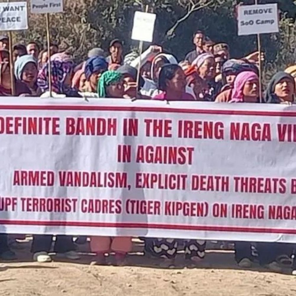 मणिपुर में कुकी उग्रवादियों ने नगा-बहुल इलाके में तोड़फोड़ की:नगा गांव में लिखा कुकी लैंड; पूरा गांव जलाने की धमकी भी दी