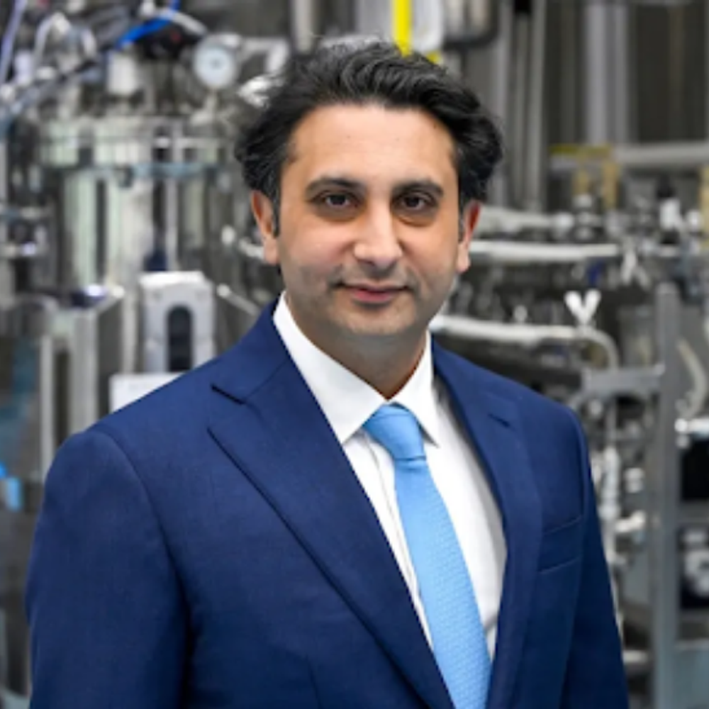 अदार पूनावाला खरीद सकते हैं RCB:बोले- लगाऊंगा बड़ी बोली; डियाजियो अपनी हिस्सेदारी बेचने की तैयारी में, 31 मार्च तक होगा फैसला