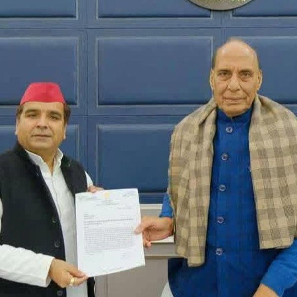 आजमगढ़ में खुलेगी कैंटीन:सांसद धर्मेंद्र यादव ने रक्षामंत्री राजनाथ से की थी मांग, पूर्व सैनिक अध्यक्ष बोले बड़ी संख्या में लोग होंगे लाभान्वित