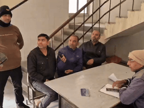 अजमेर में तेज रफ्तार कार ने बुजुर्ग को मारी टक्कर:इलाज के दौरान अस्पताल में हुई मौत, रोड क्रॉस करते वक्त हुआ हादसा