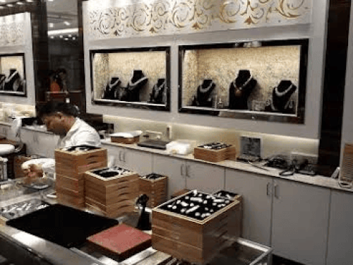 लुधियाना में ज्वैलर्स से करोड़ों के सोने की चोरी:अकाउंट्स संभालने वाला ही ले उड़ा सोना मामला दर्ज