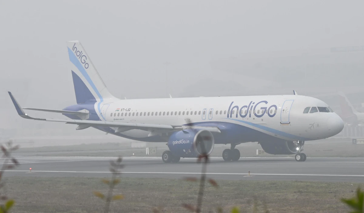 Bomb Threat Alert! IndiGo की Kuwait-Delhi फ्लाइट की Ahmedabad में इमरजेंसी लैंडिंग, जांच जारी