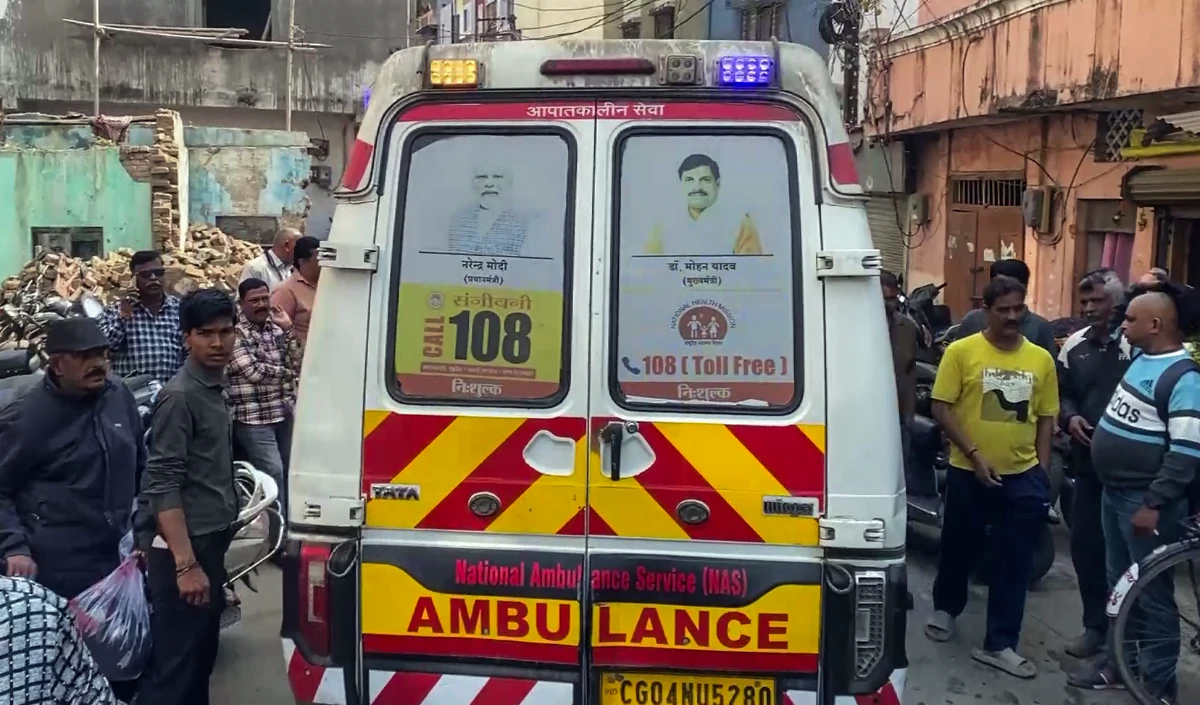 Indore Contaminated Water | इंदौर में फिर गहराया जल संकट! दूषित पानी पीने से 22 लोग बीमार, हाल ही में हुई थी गंदे पानी के कारण 23 मौतें