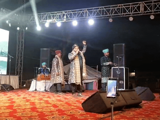 पशु मेले में सांस्कृतिक संध्या का आयोजन:दंगल फेम सरताज-सरवर ने देशभक्ति और लोक गीतों से बंधा समा