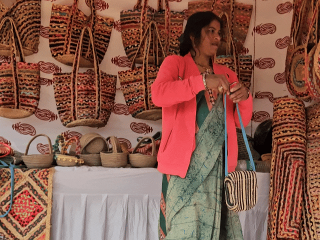 राजीविका से जुड़ने के बाद बदली किस्मत:16 हजार शुरू किया व्यापार 10 लाख पर पहुंचा, 30 महिलाओं को भी दिया रोजगार