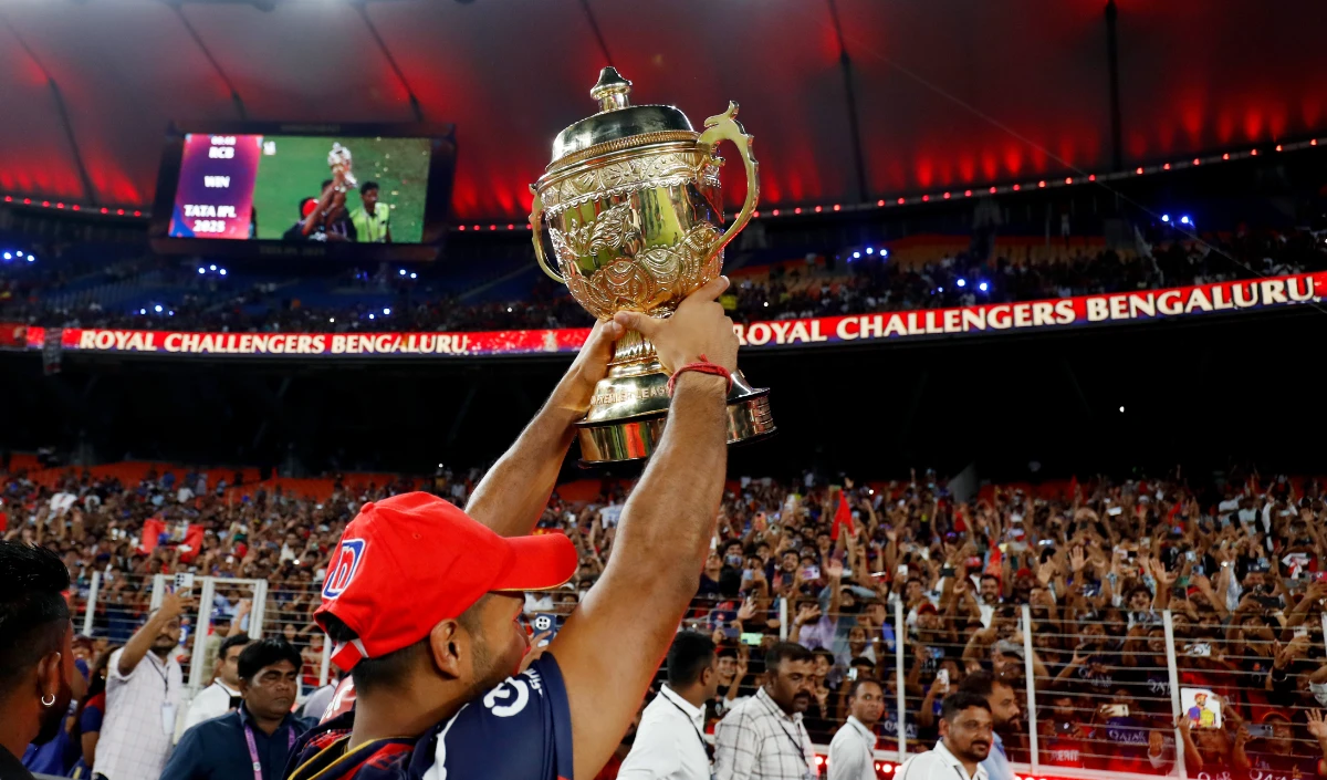 KKR ने Mustafizur को किया रिलीज, भड़के Bangladesh ने IPL प्रसारण पर लगाया अनिश्चितकालीन Ban